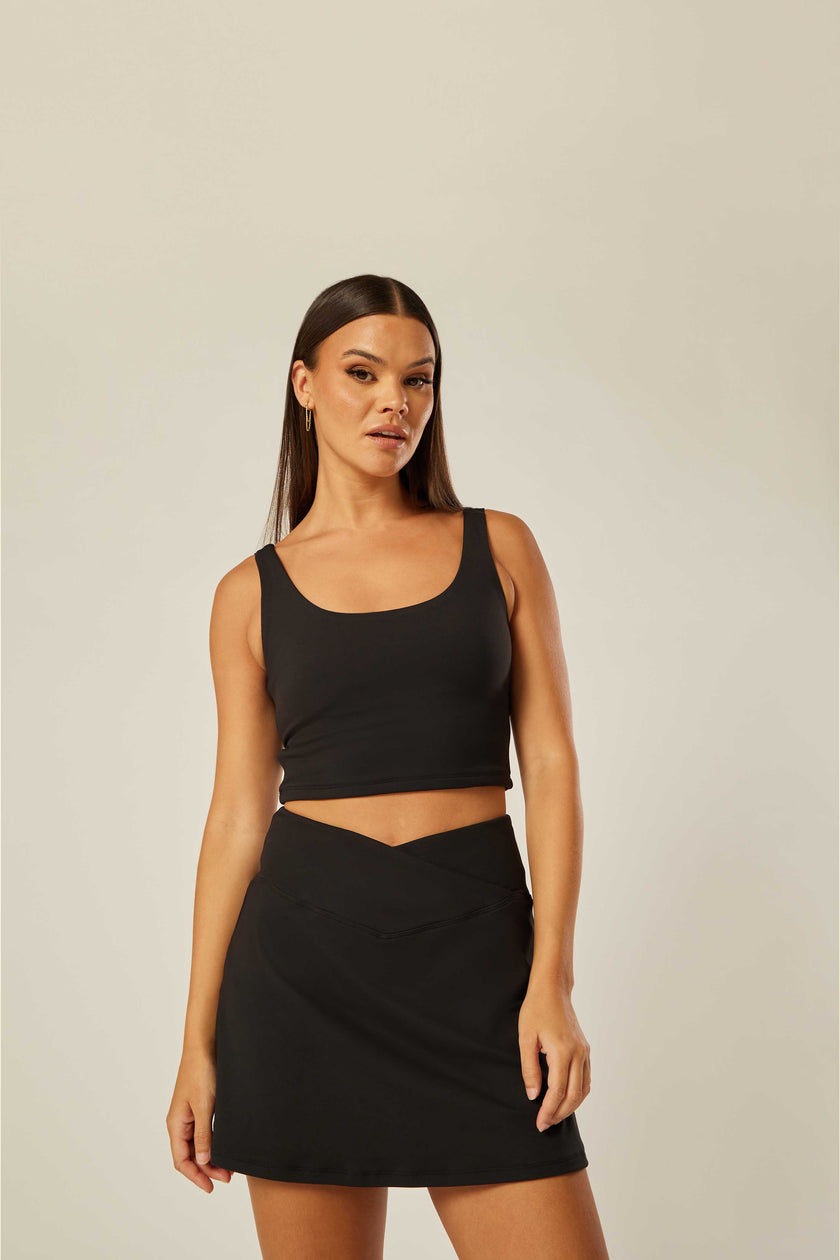 Stretch Twist-Back Tank Top - Black