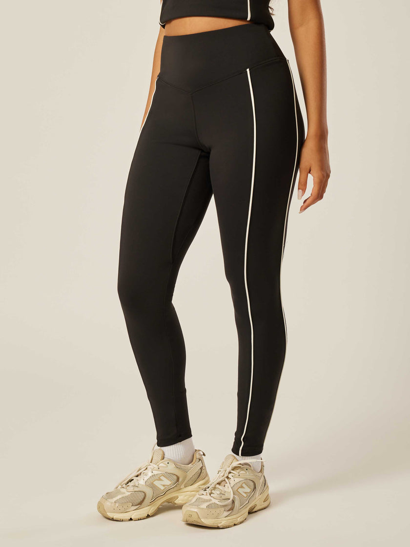 Core Flexibility Piped Leggings - Black