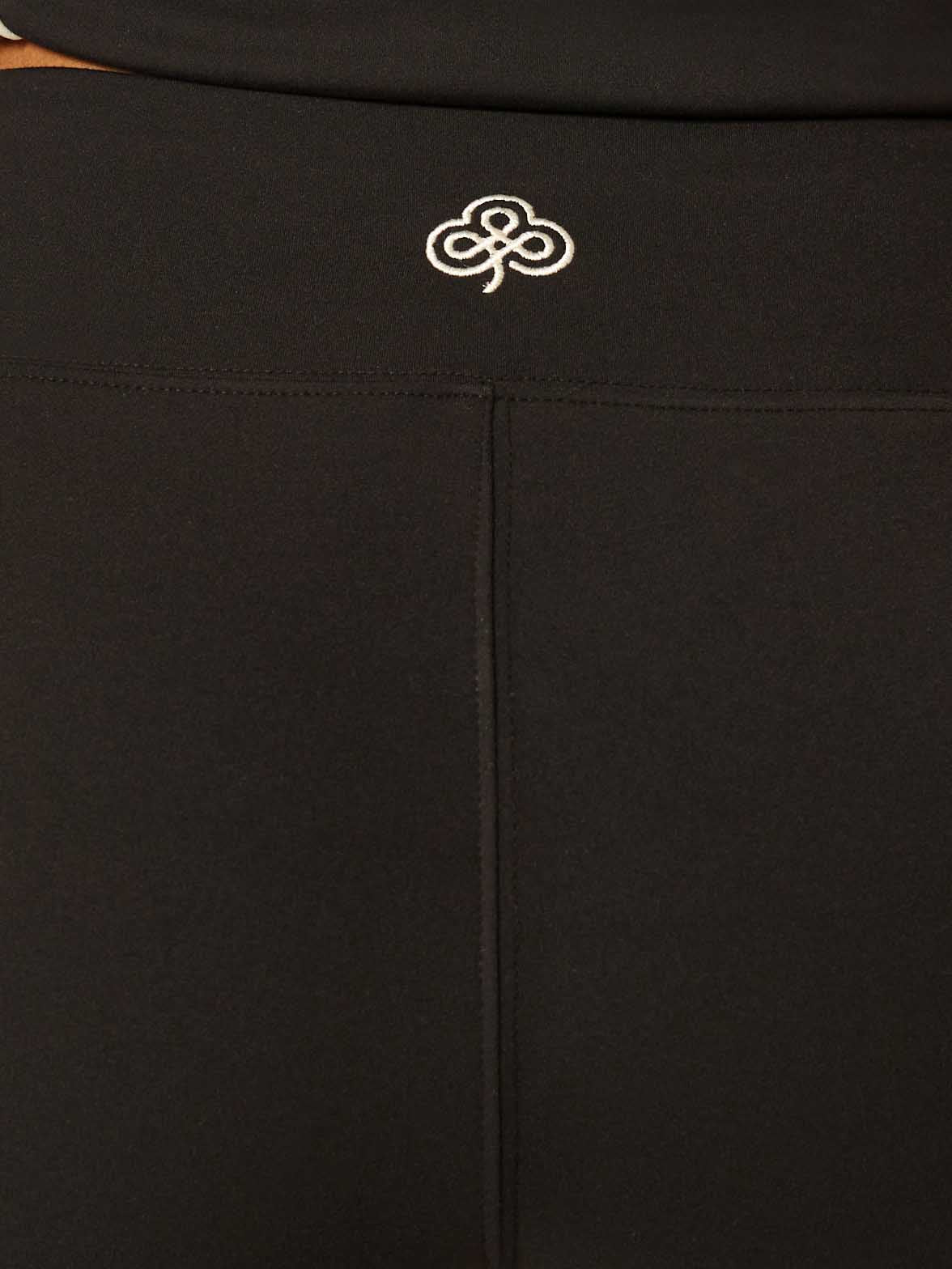 Core Flexibility Piped Leggings - Black