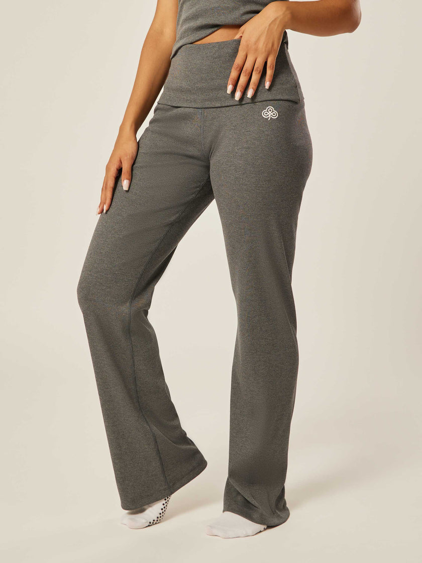 Elevate Essential Everyday Foldover Flare - Grey Melange