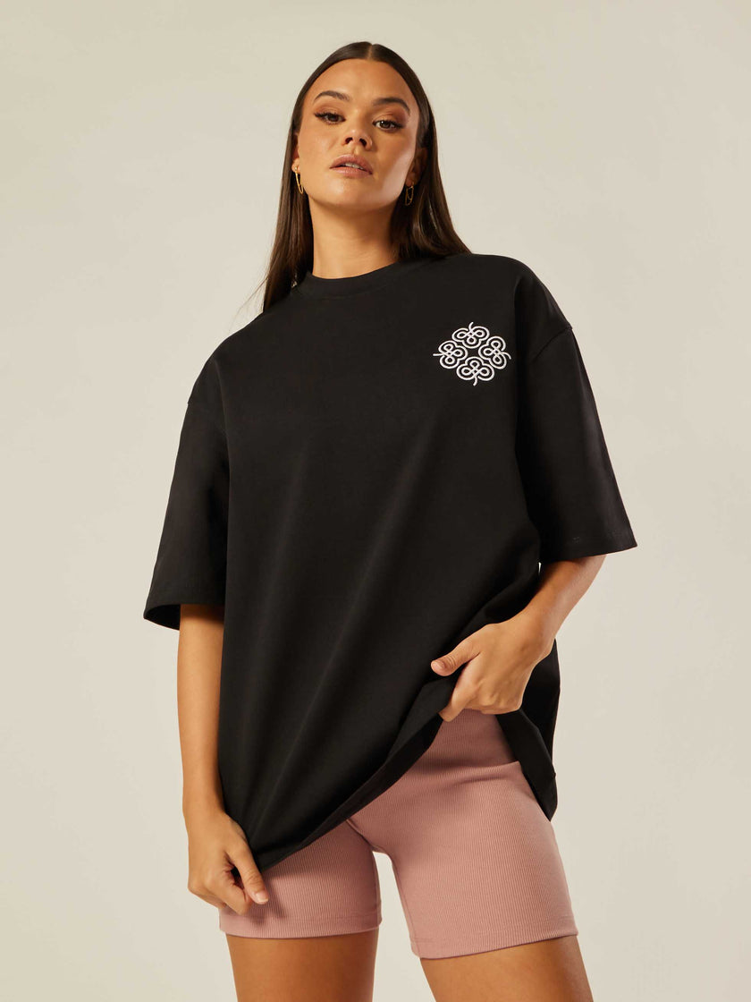 Be the Serve Oversized Tee - Black