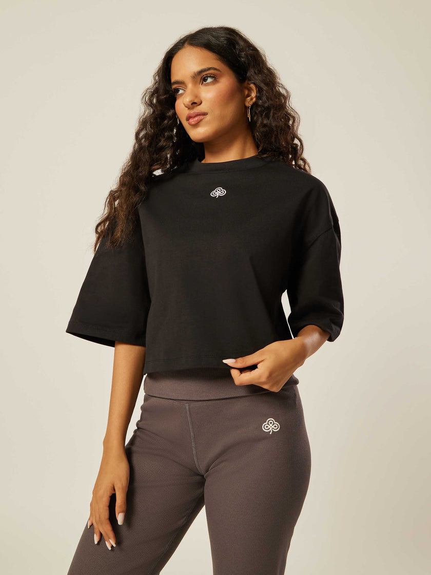 Be Iconic Boxy Cropped Tee - Black