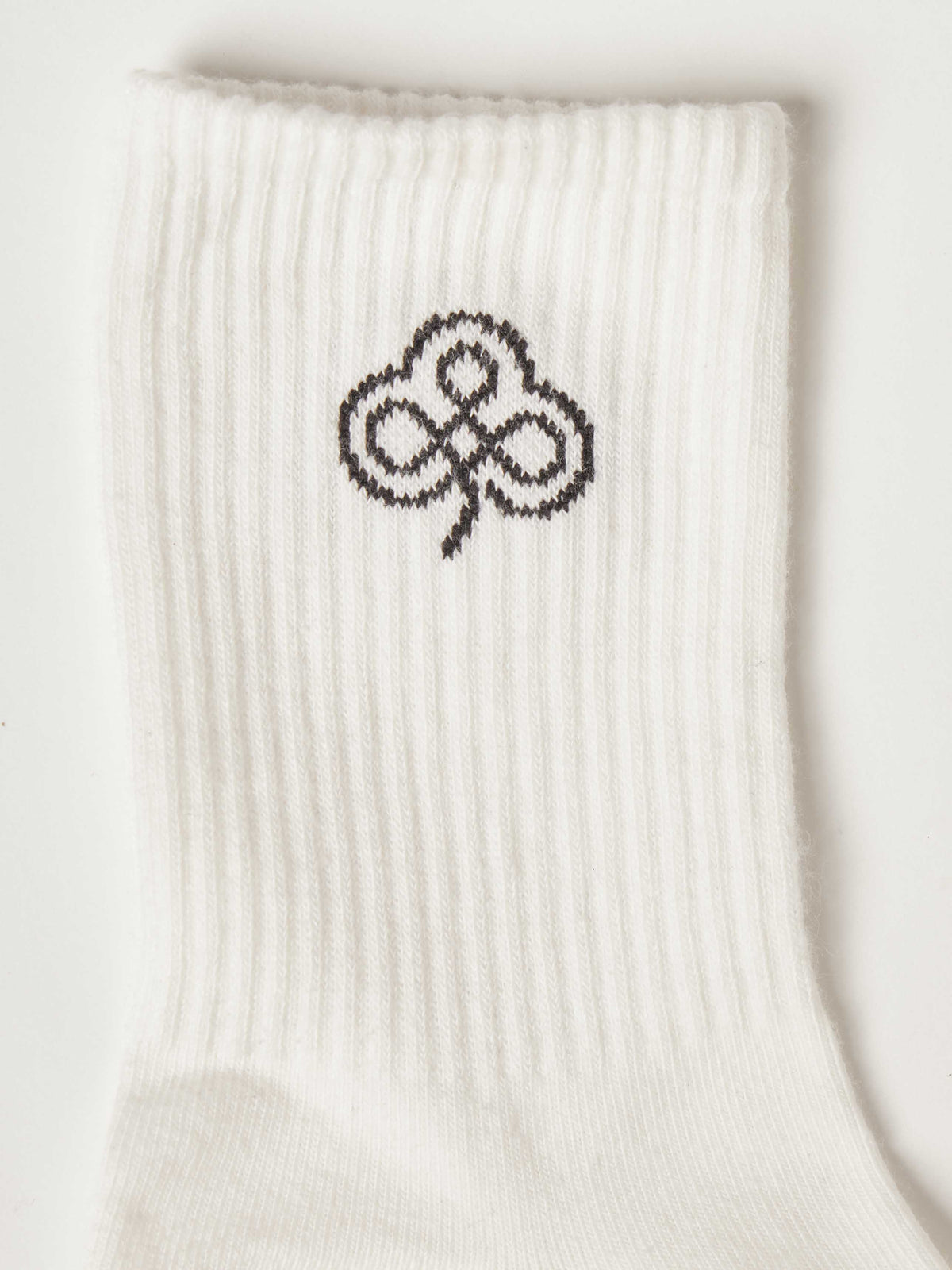 Be Athletica Icon Socks, White | Beathletica Activewear