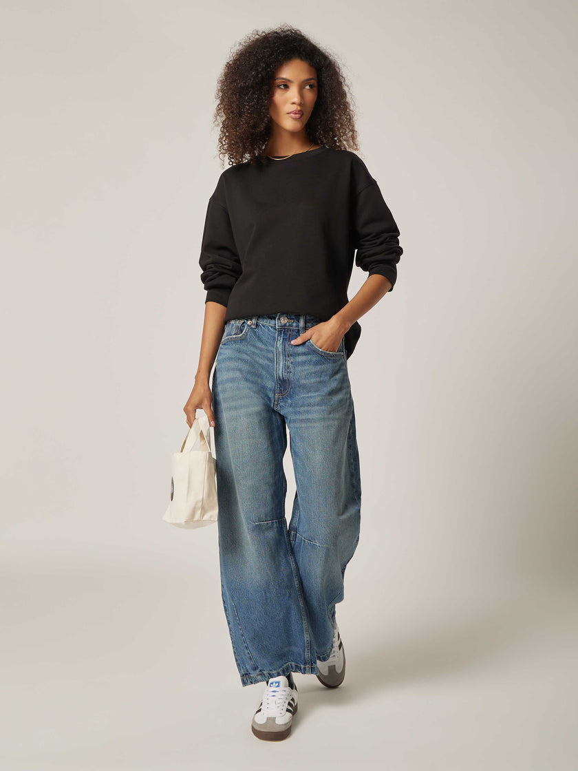 Elevate Essential Everyday Sweatshirt - Black