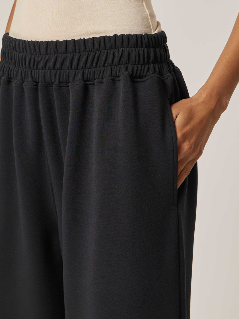 Elevate Essential Statement Wide-Leg Pants - Black