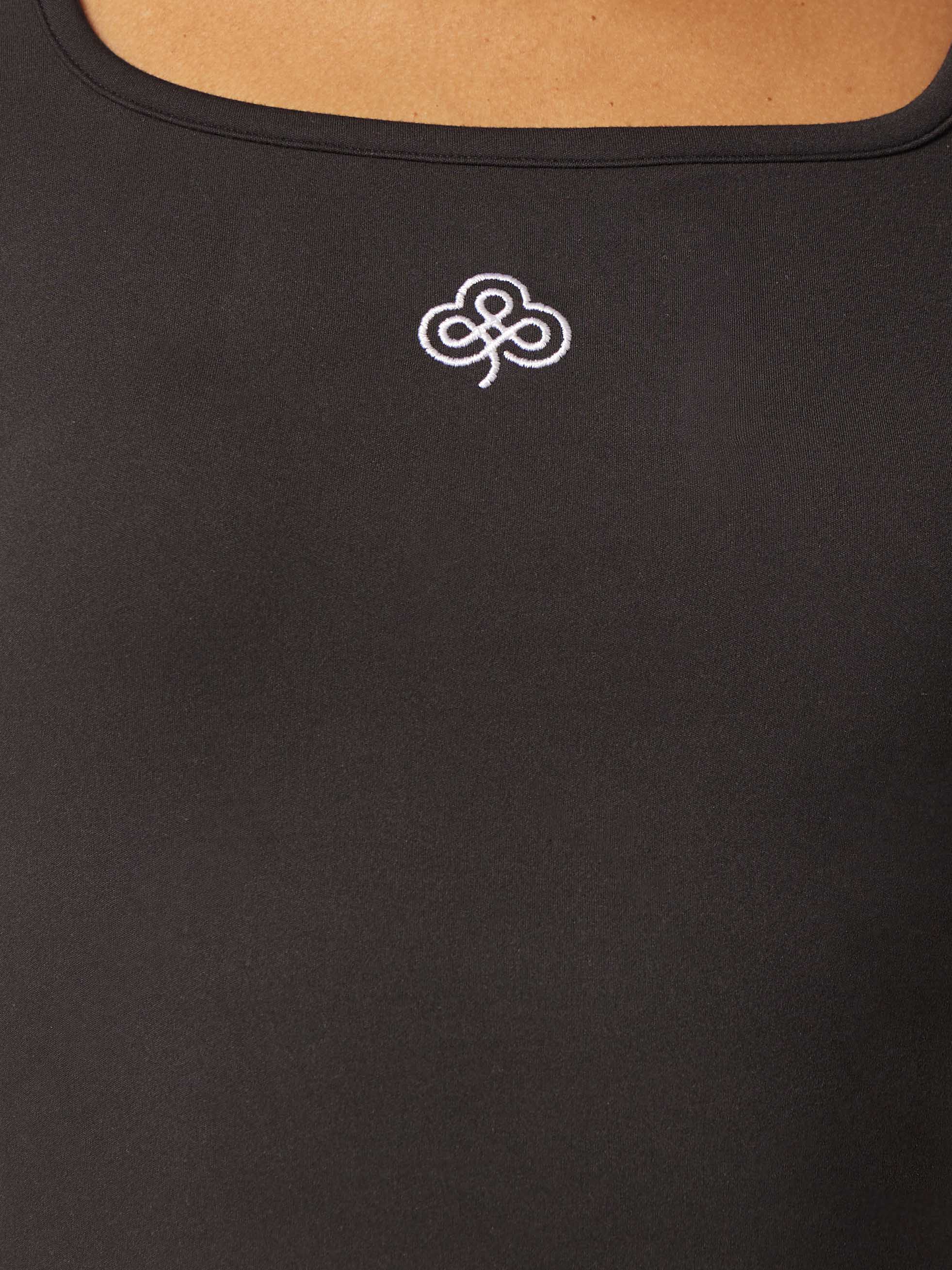 Stretch Essential Tank Top - Black