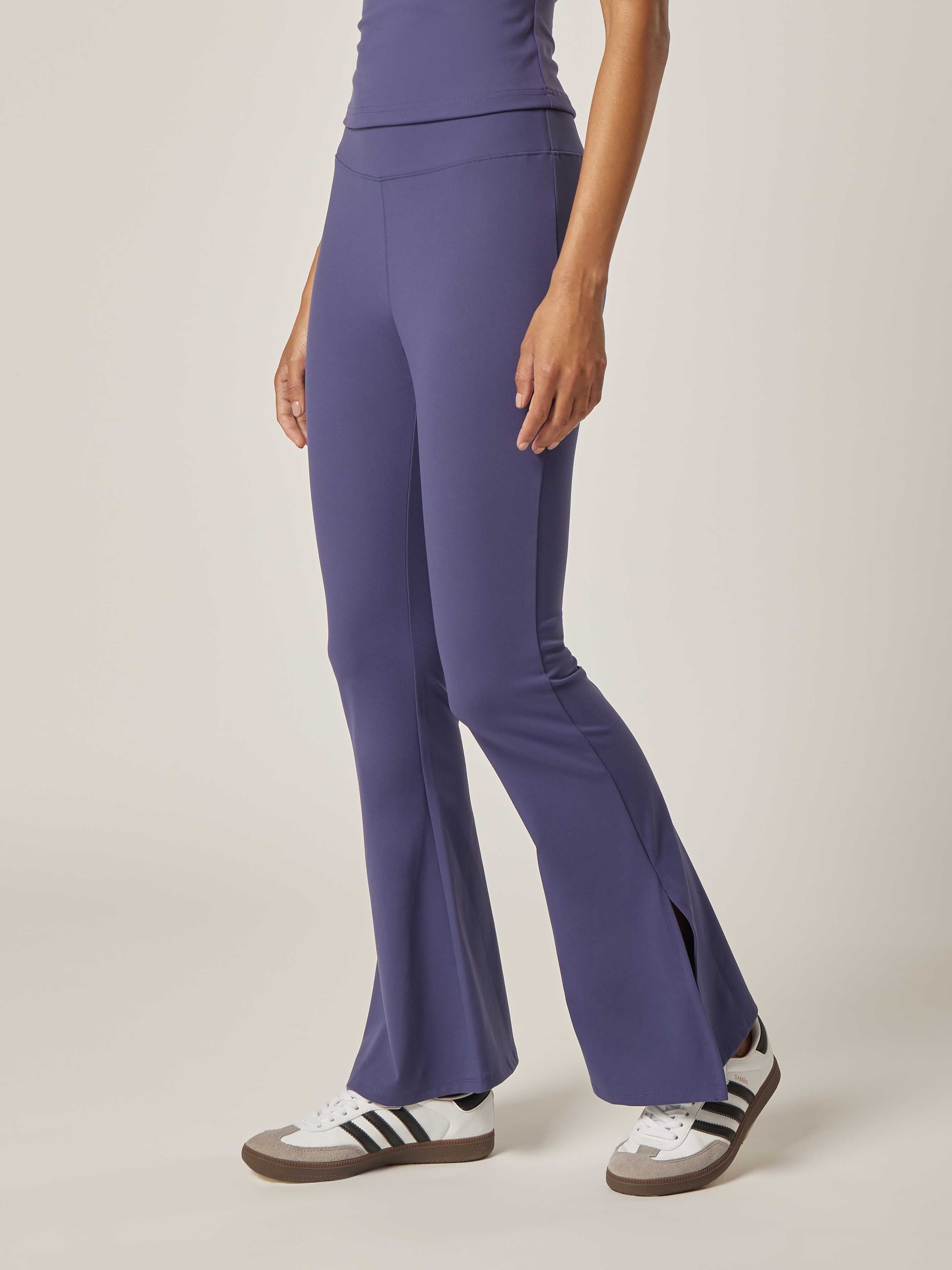 Stretch Flared Leggings - Patriot Blue